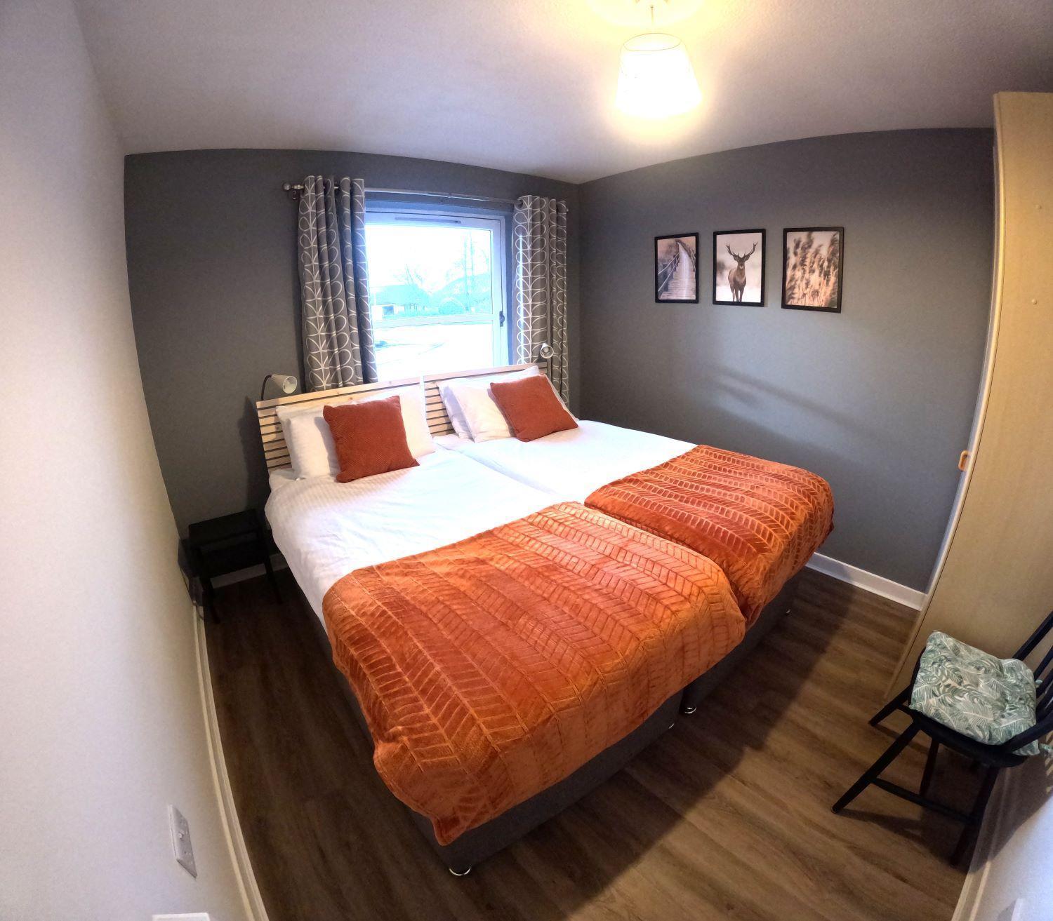 Orange Squirrel Lodge Aviemore Bagian luar foto